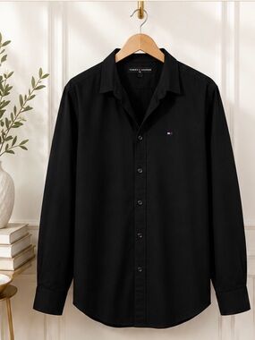Tommy Hilfiger Women’s Black Button-Up Shirt – Size XL